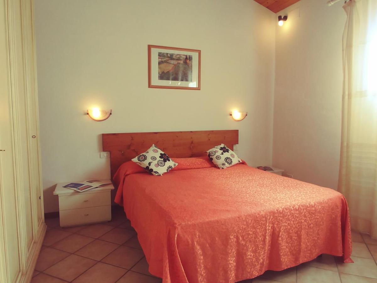 Agriturismo Botro Pulicciano Exterior photo
